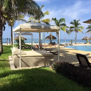 A Pie De Playa Con Alberca Jacuzzi Vista Al Mar Apartment