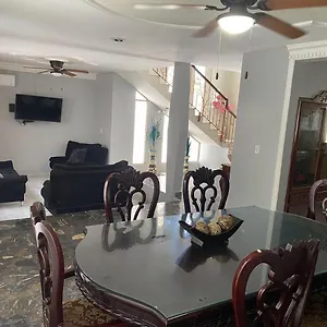 Casa Lomas De Holiday home