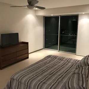  Apartamento Torre Península